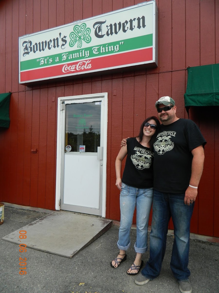 Bowen's Pizzeria & Deli
